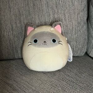 Squishmallows 7” Siamese Cat. NWTs.
